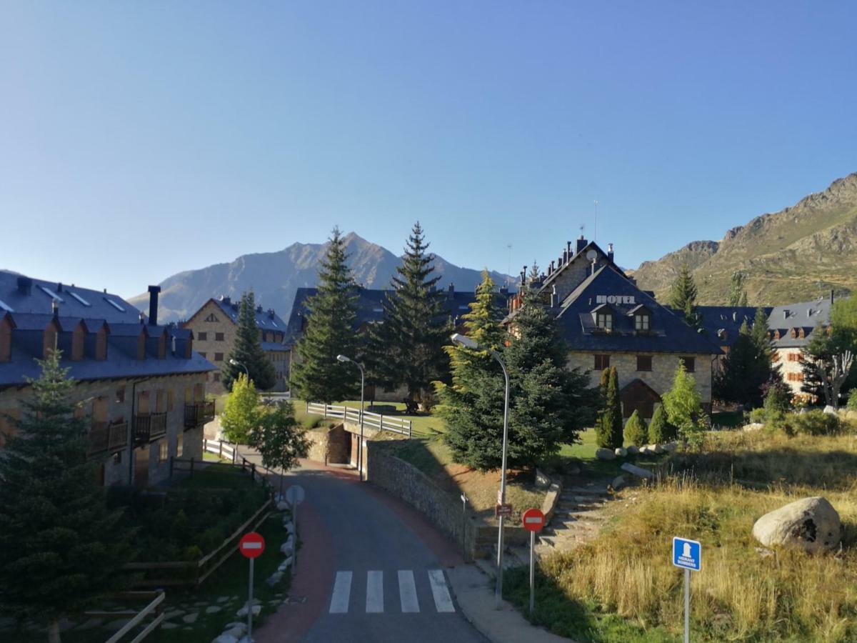 Apartamento L Auet Pla de l'Ermita Buitenkant foto